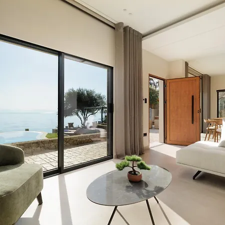 Nisos Emerald Villa *