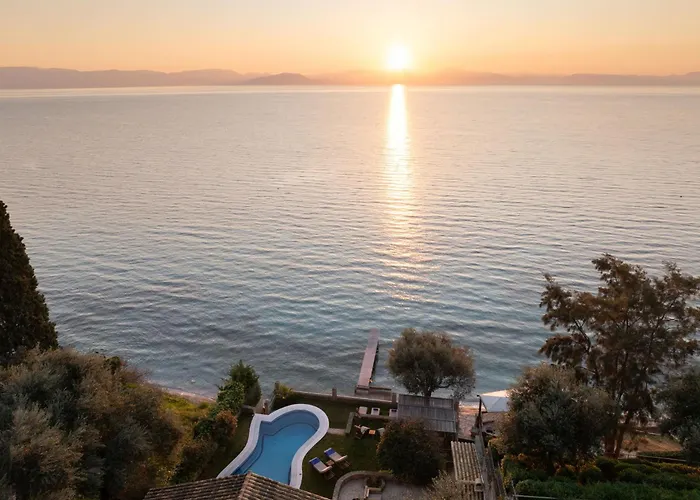 Nisos Emerald Villa Kornata
