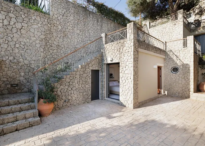 Villa Nisos Emerald *